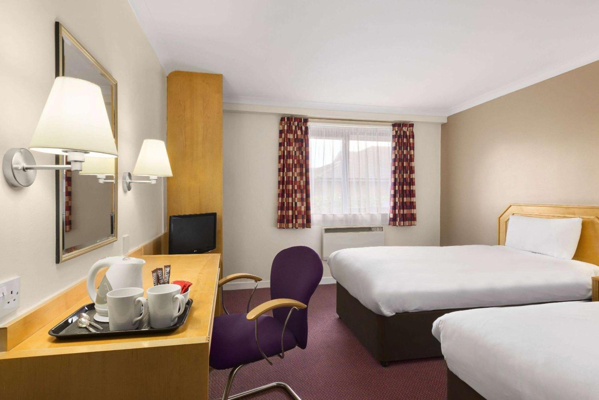 Days Inn המילטון מראה חיצוני תמונה